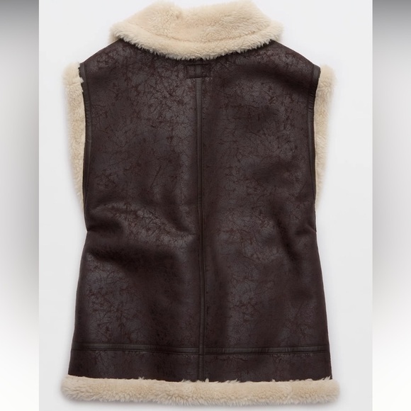Aerie faux leather Sherpa vest - Picture 6 of 6
